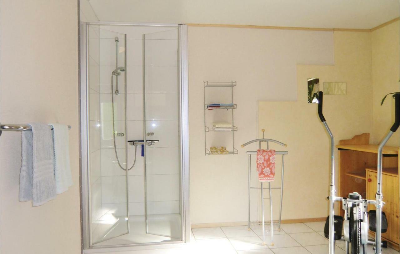 Stunning Apartment In Duppach With Kitchen エクステリア 写真